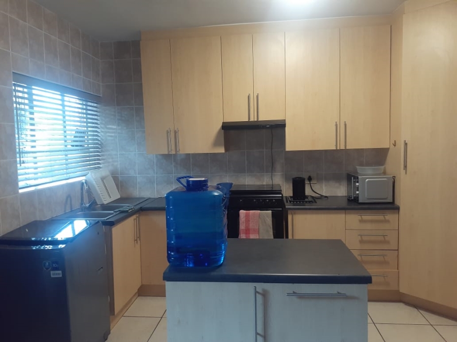 2 Bedroom Property for Sale in Kabega Park Eastern Cape